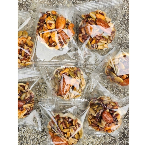 Bánh gạo lứt ăn chay ăn kiêng