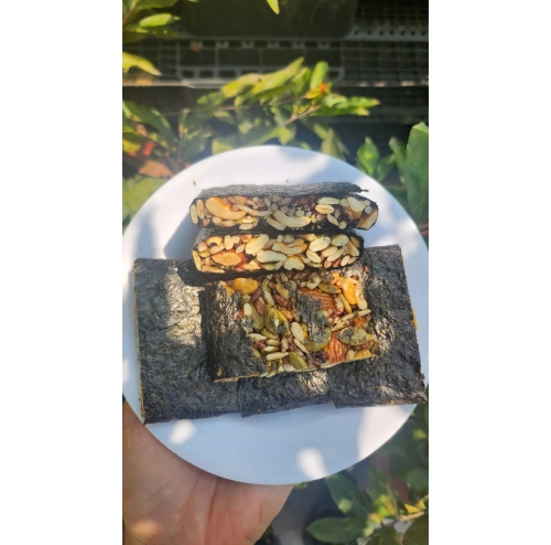 Rong biển kẹt hạt bánh ăn kiêng